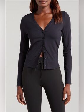 VUORI Pose Cardigan in Black M